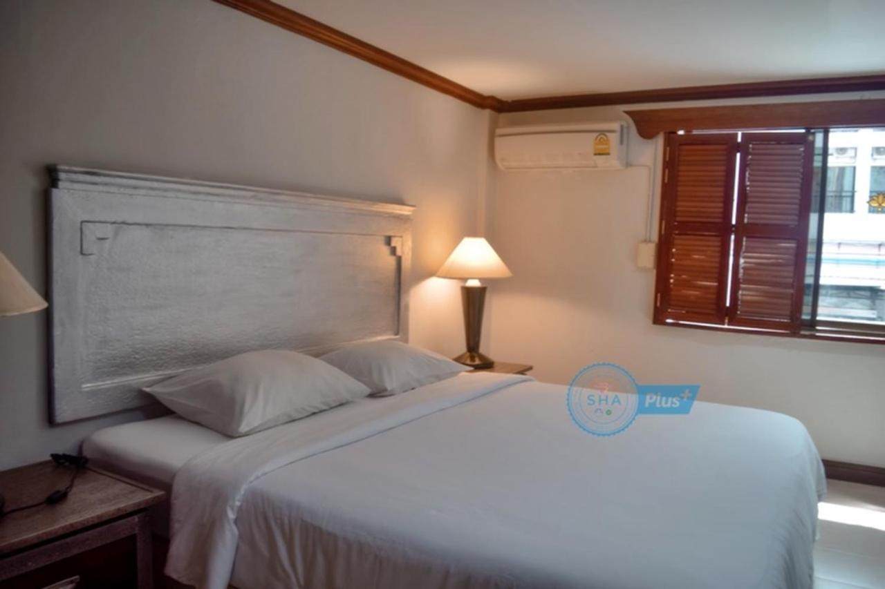 Le Tanjong House Hotel Patong Luaran gambar
