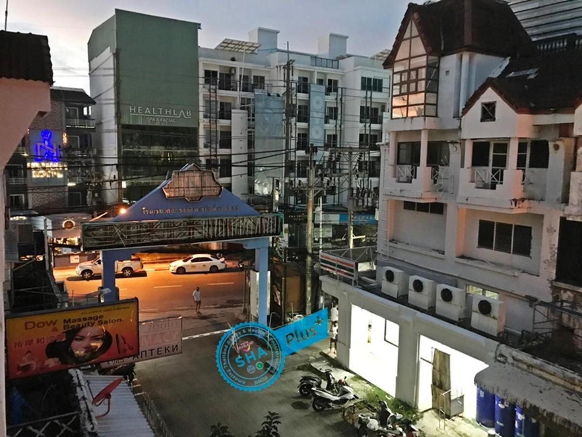 Le Tanjong House Hotel Patong Luaran gambar