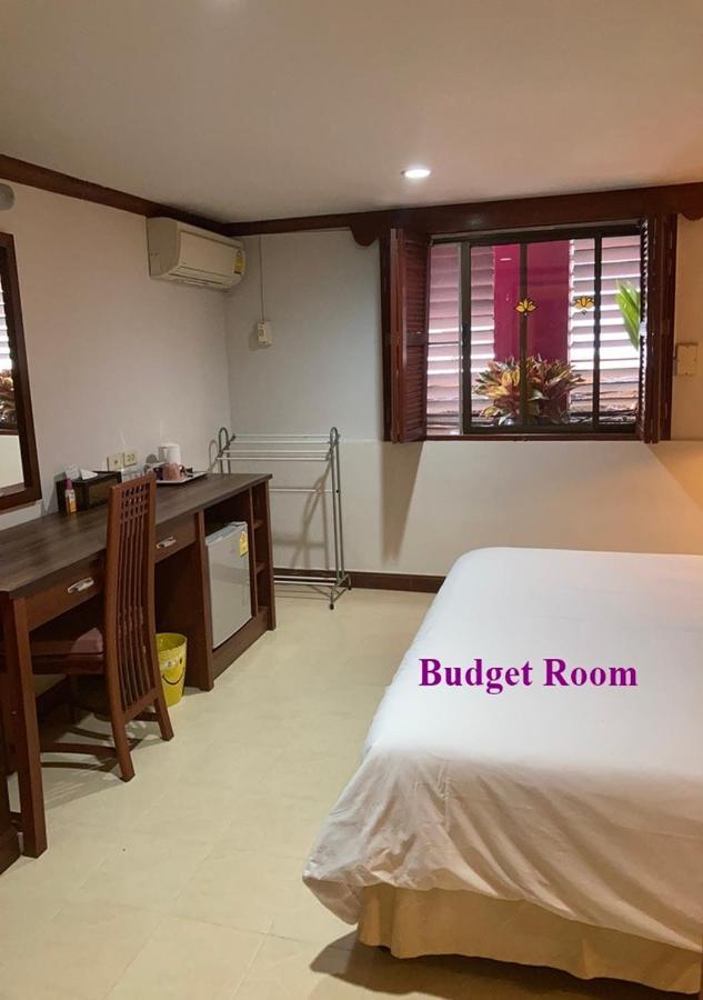Le Tanjong House Hotel Patong Luaran gambar